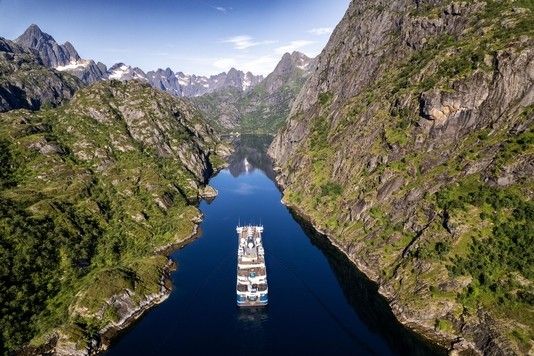 4d289af804ffefdfd725627275383b6e5aaf0517