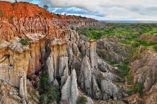 9e6d6ed457900b768a2b9d398f1d8f3e67a8b4c4