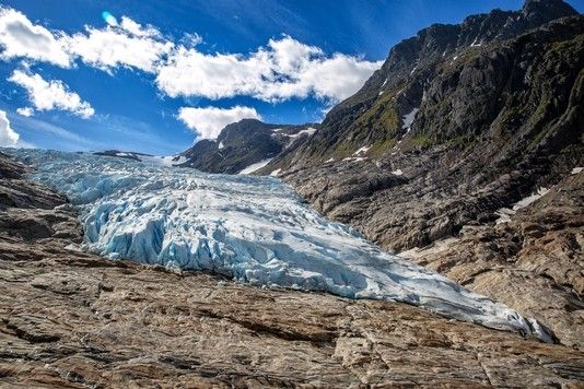 bff1c0a37d5aceb2dfb3233d69d98aee9ded5375